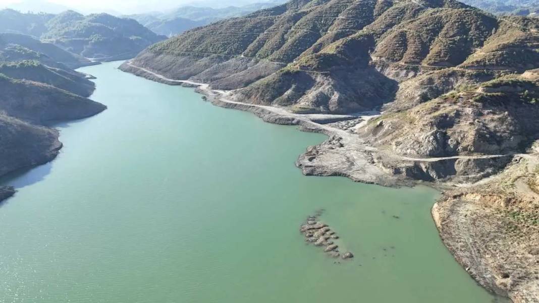 Hatay’da Sağanak Yağış Sonrası Kuraklıkla Boğuşan Barajlar Nefes Aldı 6
